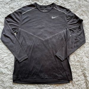 Nike Running Dri-Fit Long Sleeve Size Large